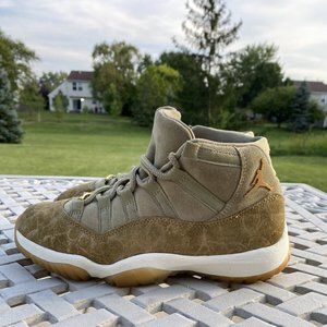 Nike Air Jordan 11 Retro “Neutral Olive” Sneakers AR0715-200 Size 9